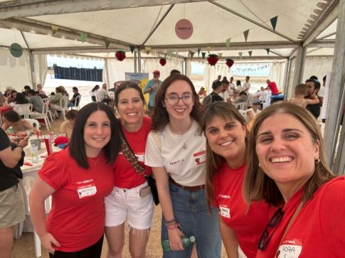 Algunos empleados de El Pinar disfrutando del I Día de la Familia y Amigos