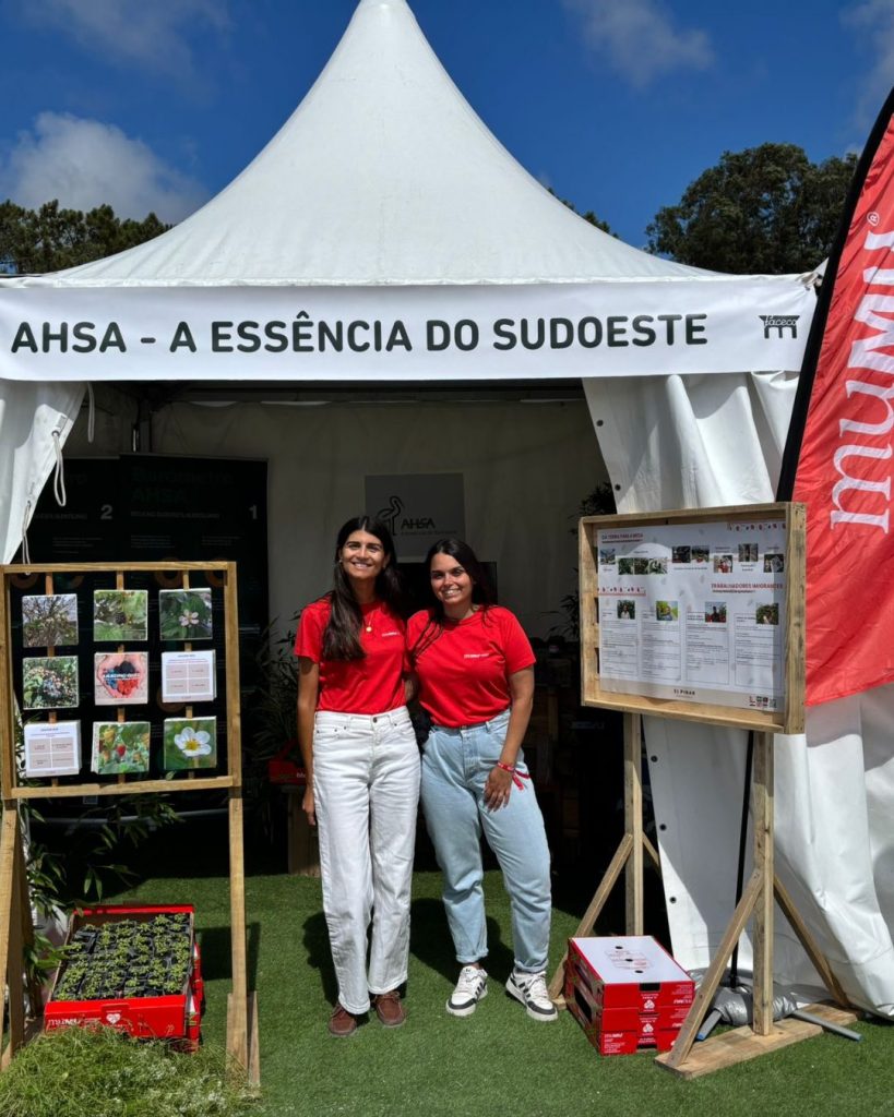 Compañeras de El Pinar en Portugal en la última edición de FACECO